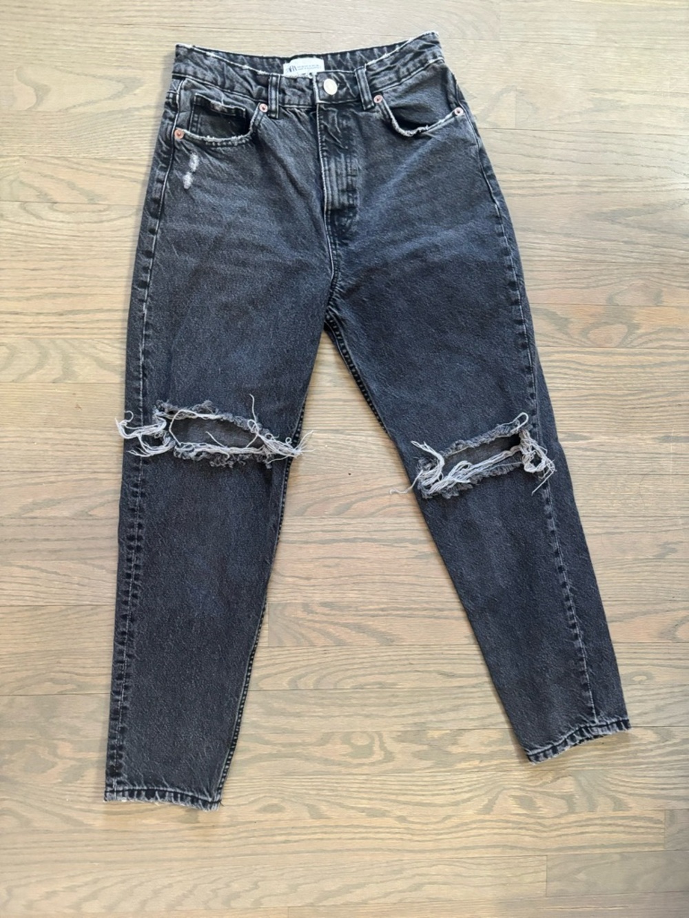 Zara high waist black distressed denim straight leg jeans women’s size 6